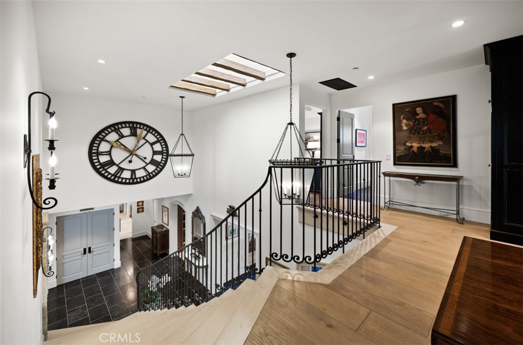 7 Oakmont Lane