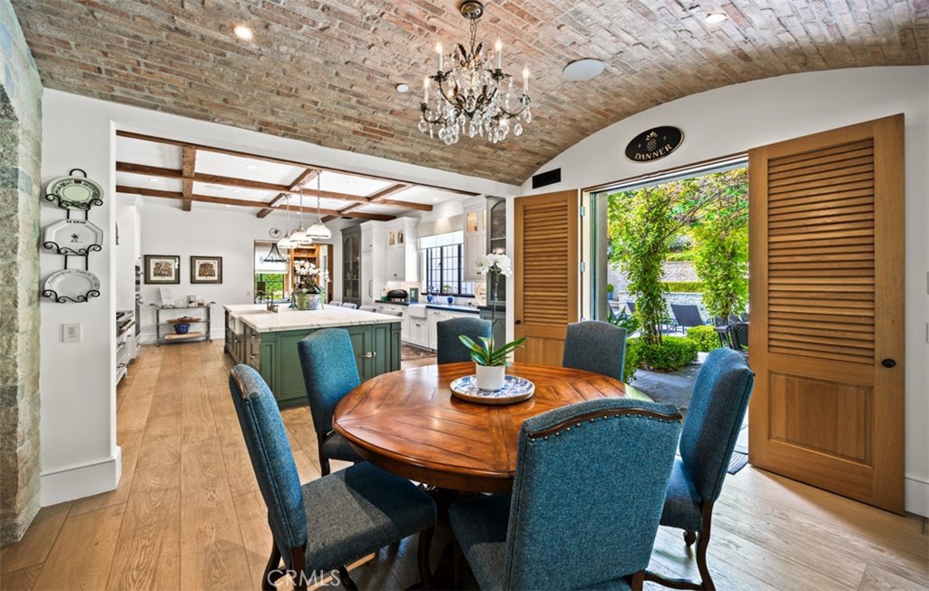 7 Oakmont Lane