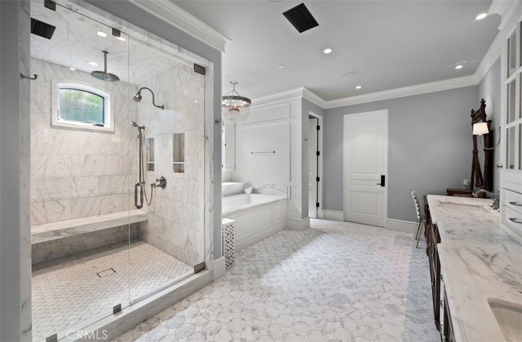 7 Oakmont Lane
