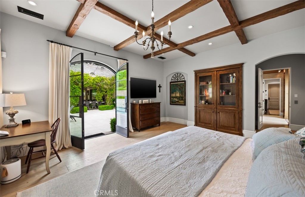 7 Oakmont Lane