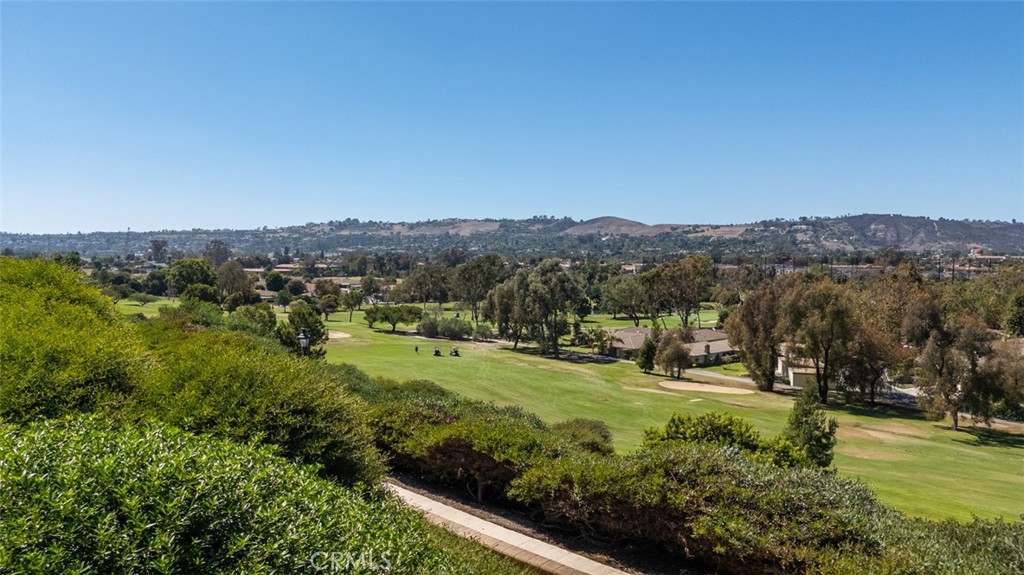 27515 Via Sequoia