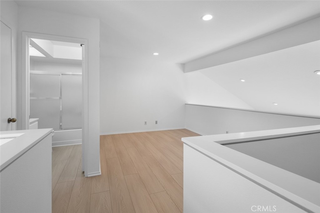27515 Via Sequoia