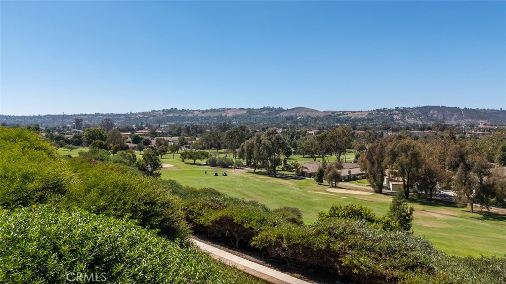 27515 Via Sequoia