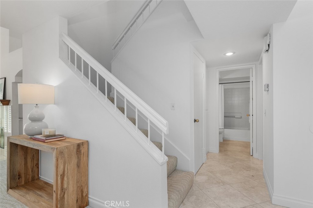 27515 Via Sequoia