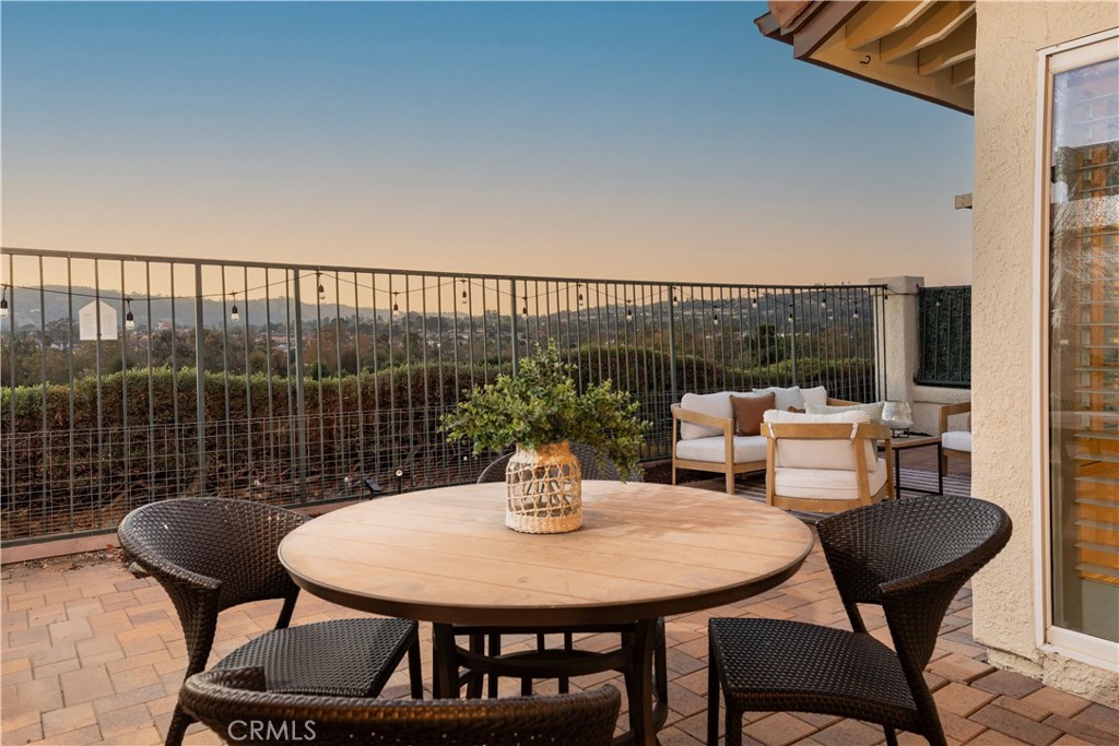 27515 Via Sequoia San Juan Capistrano Ca Us 92675 Oc26192147