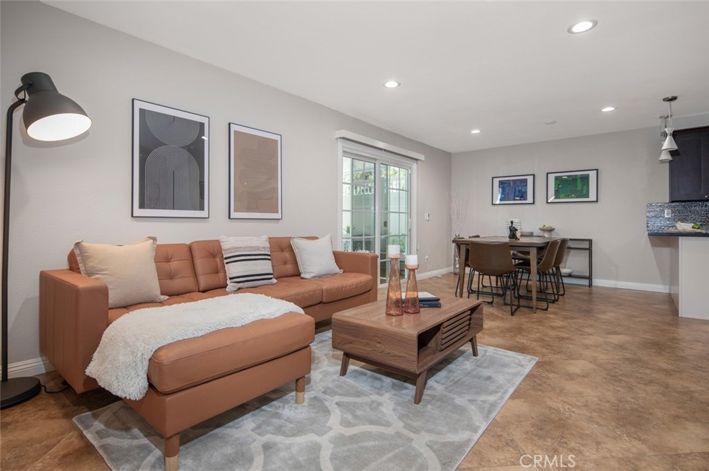 24762 Glenwood Drive