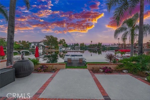 22752 Bayshore Lane