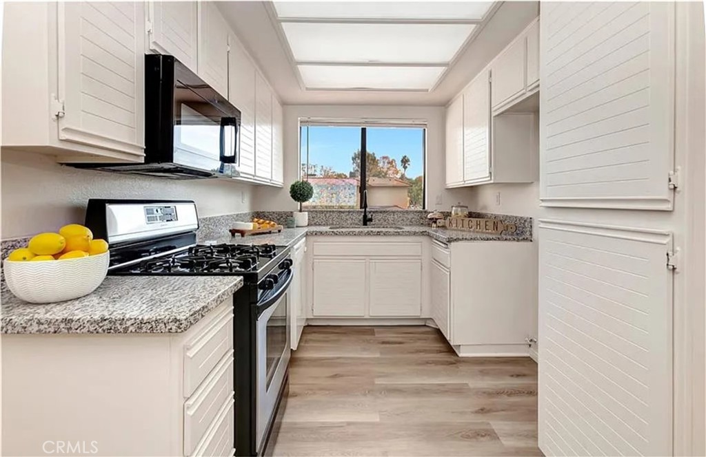 25245 Tanoak Ln.