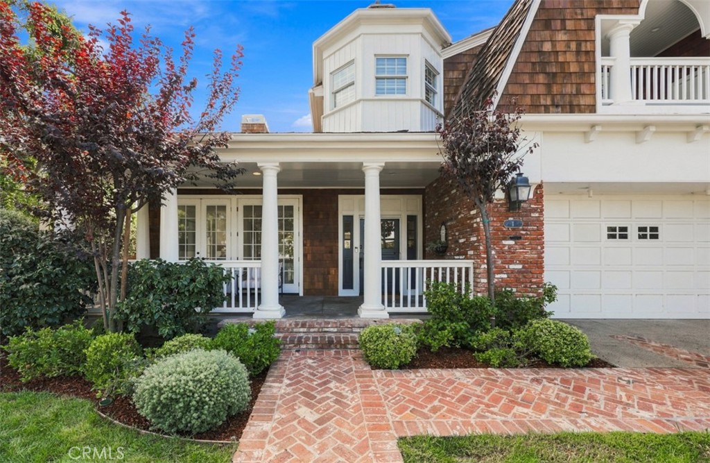 1 Cape Danbury