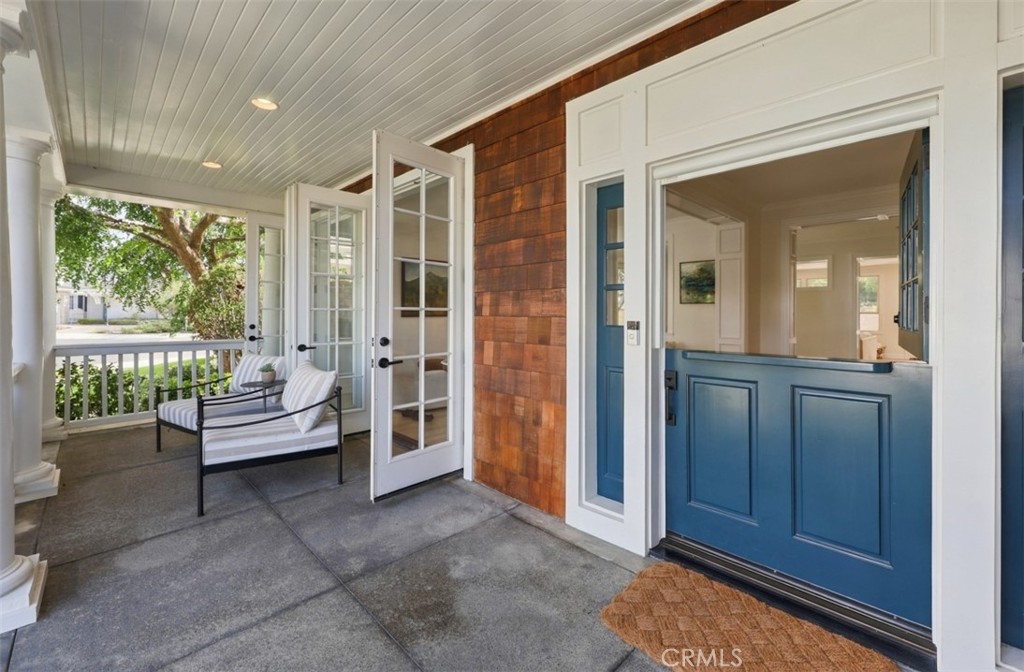 1 Cape Danbury