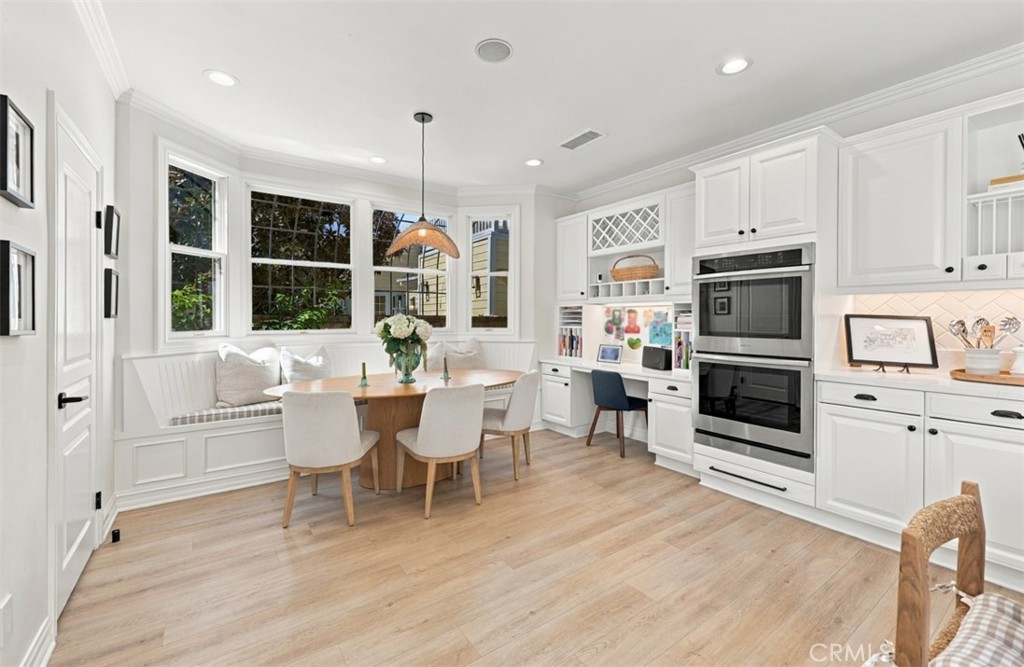 1 Cape Danbury
