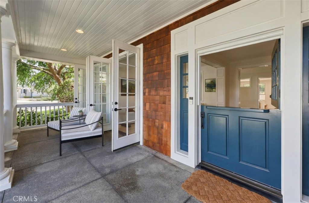 1 Cape Danbury