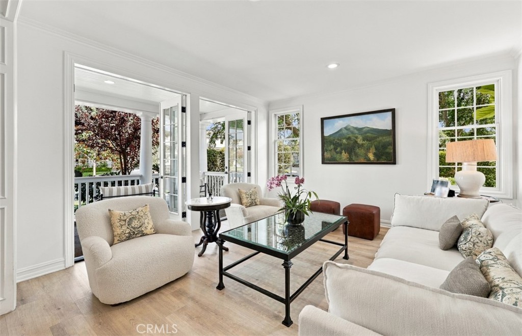1 Cape Danbury