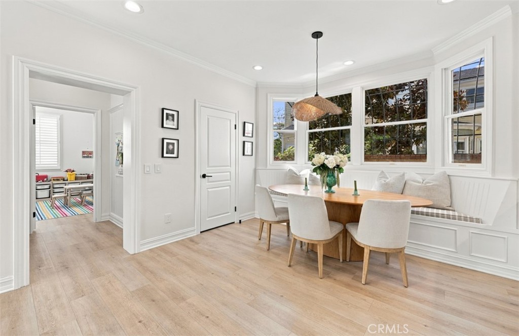 1 Cape Danbury