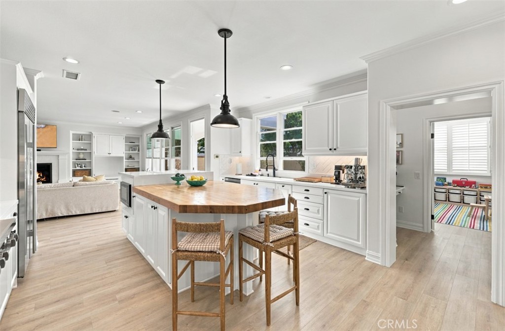 1 Cape Danbury