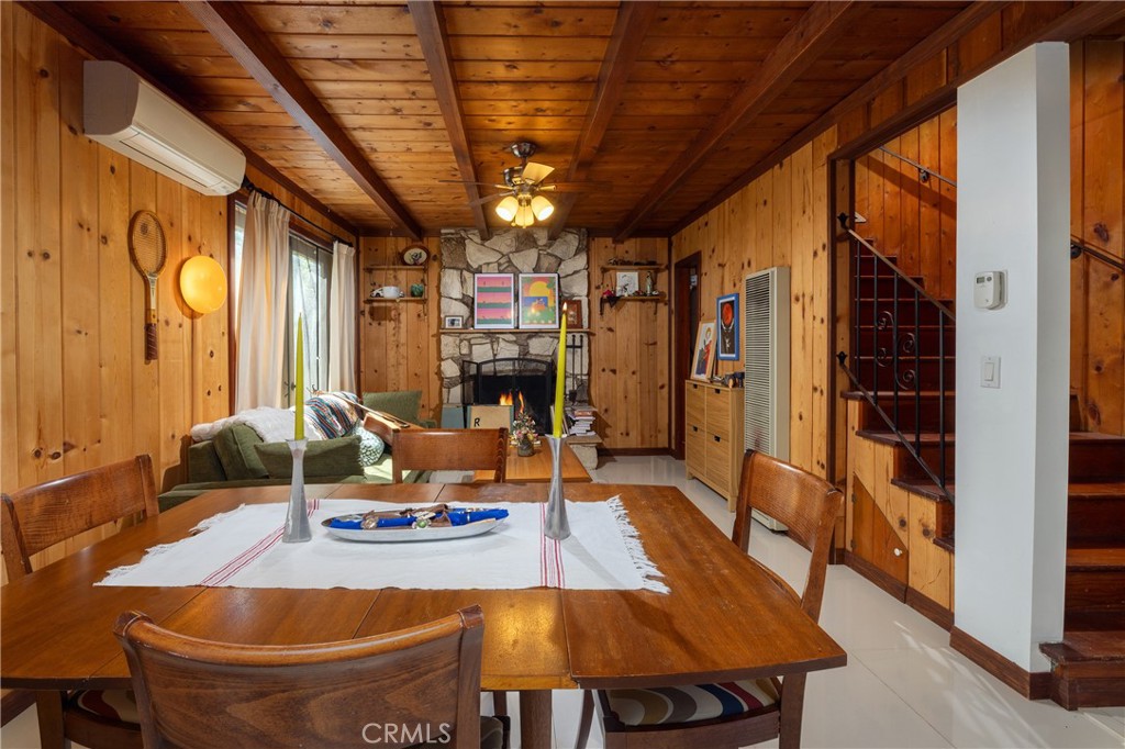 387 Coronado