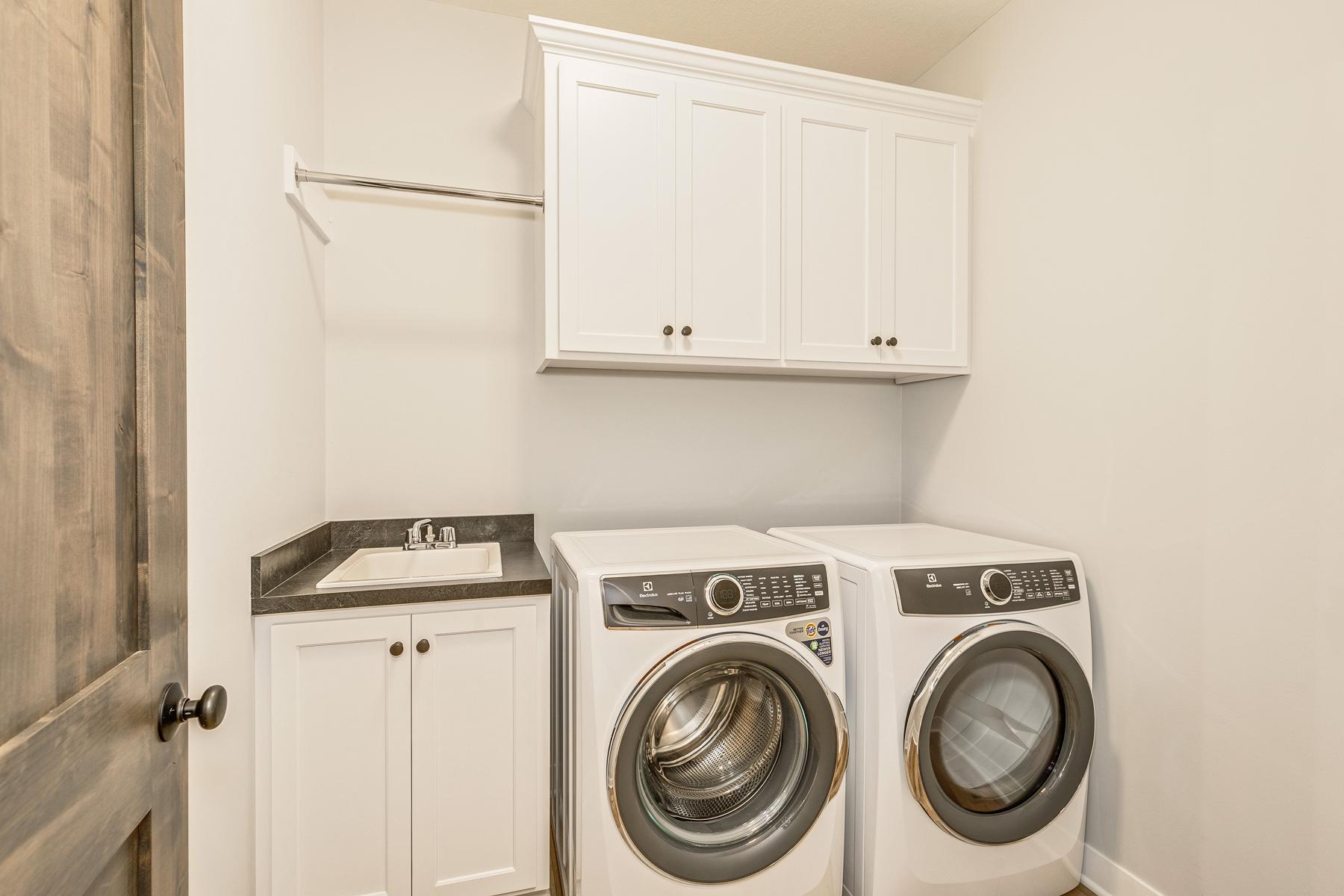 4247 228th Avenue NW