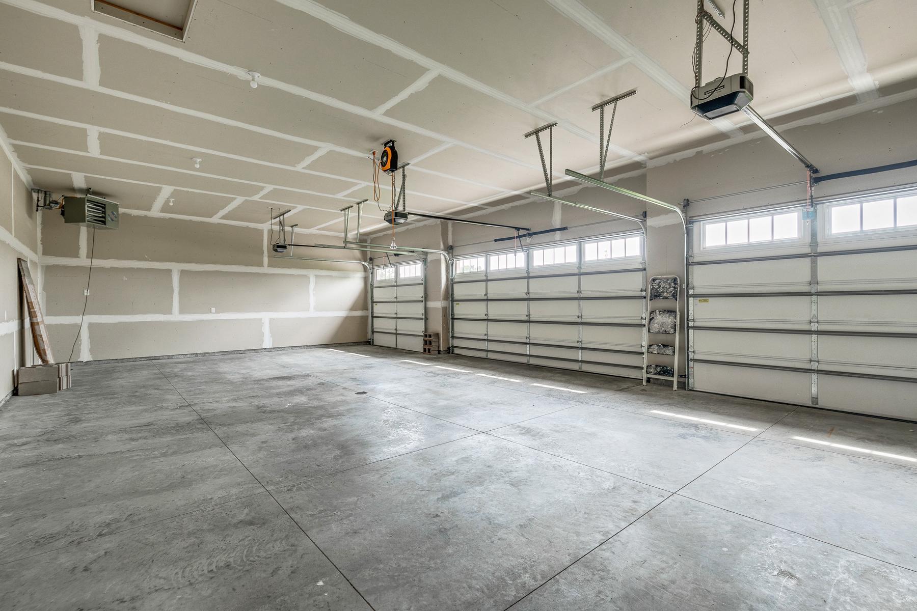 4247 228th Avenue NW