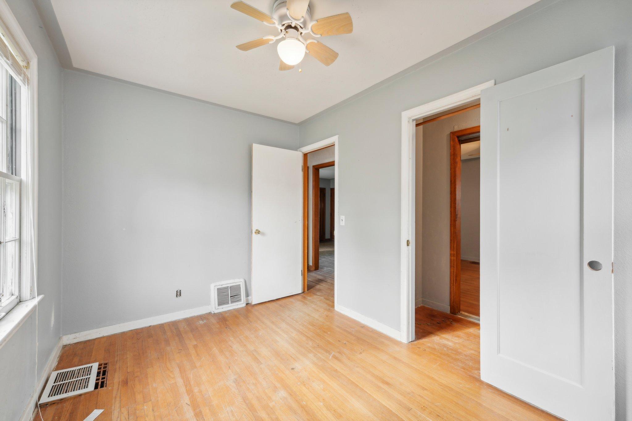 4655 Upland Crest NE