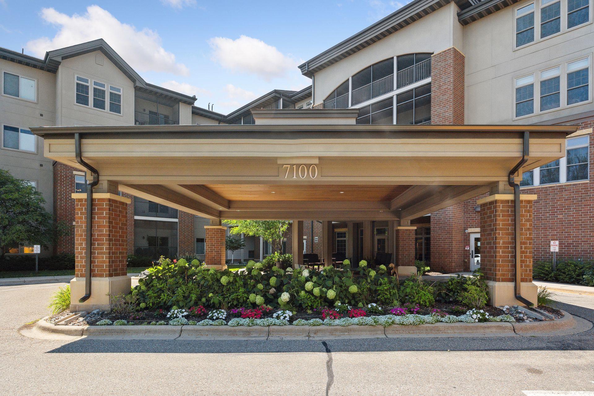 7100 Metro Boulevard Unit: 411