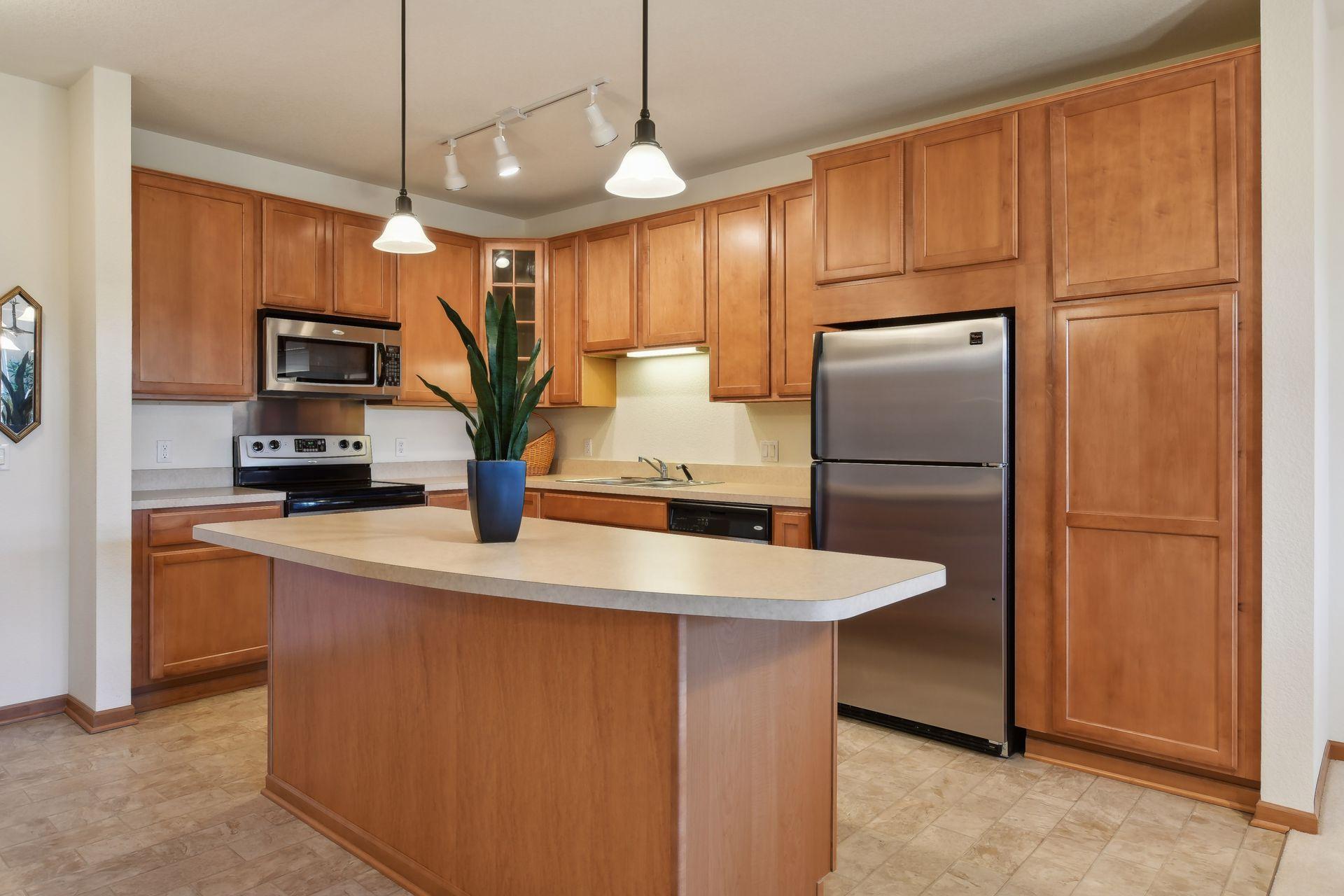 7100 Metro Boulevard Unit: 411