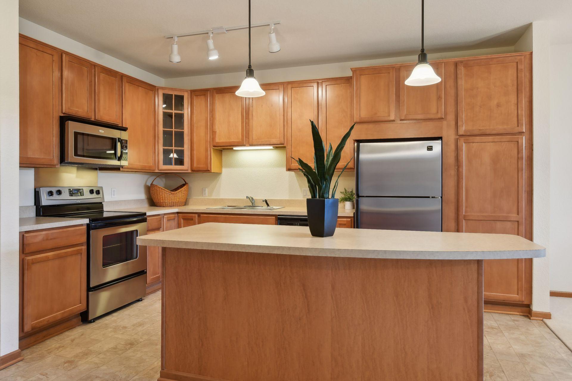 7100 Metro Boulevard Unit: 411