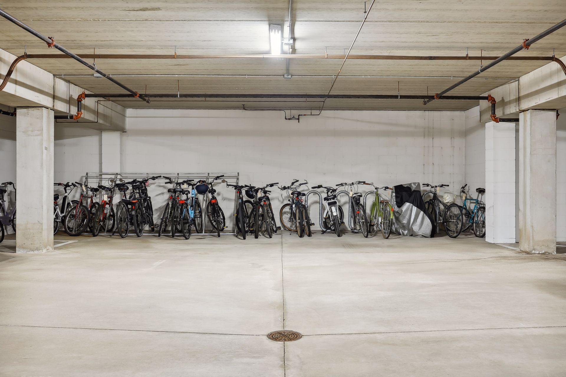 7100 Metro Boulevard Unit: 411