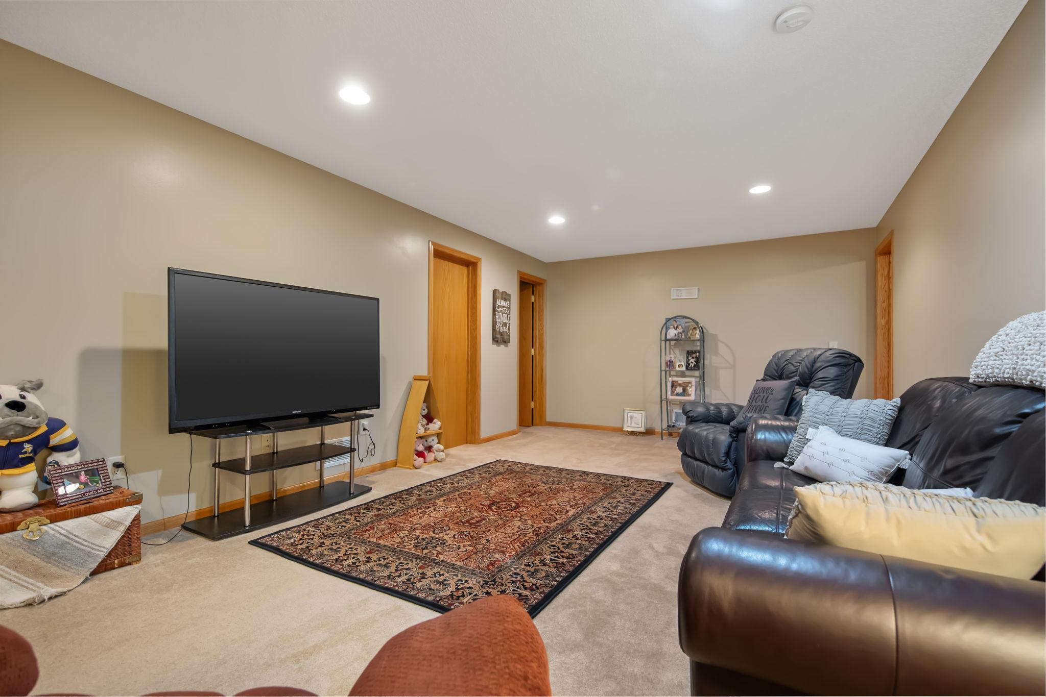 15220 Fluorine Street NW