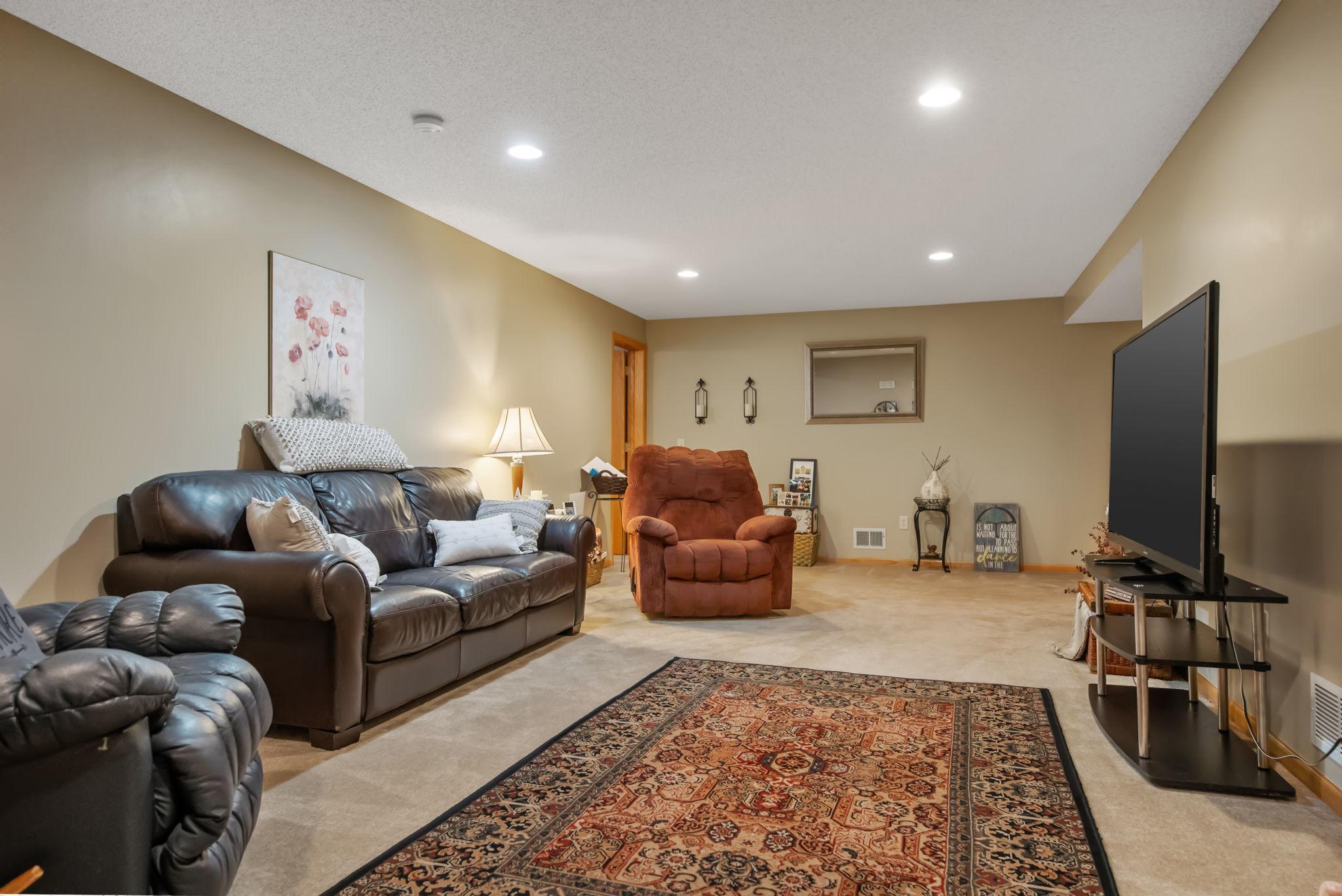 15220 Fluorine Street NW