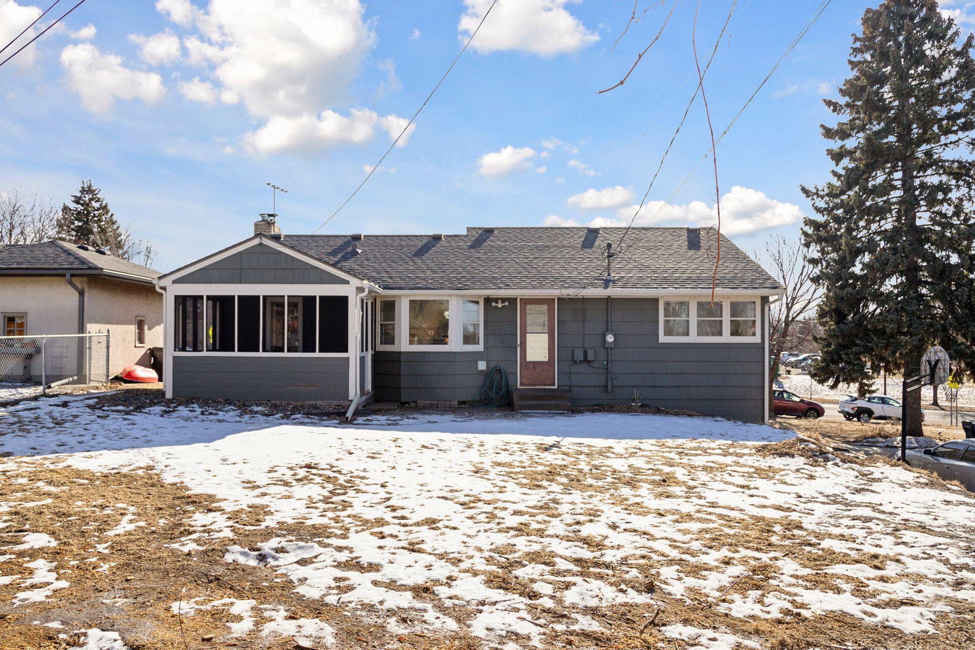 1677 Montreal Avenue