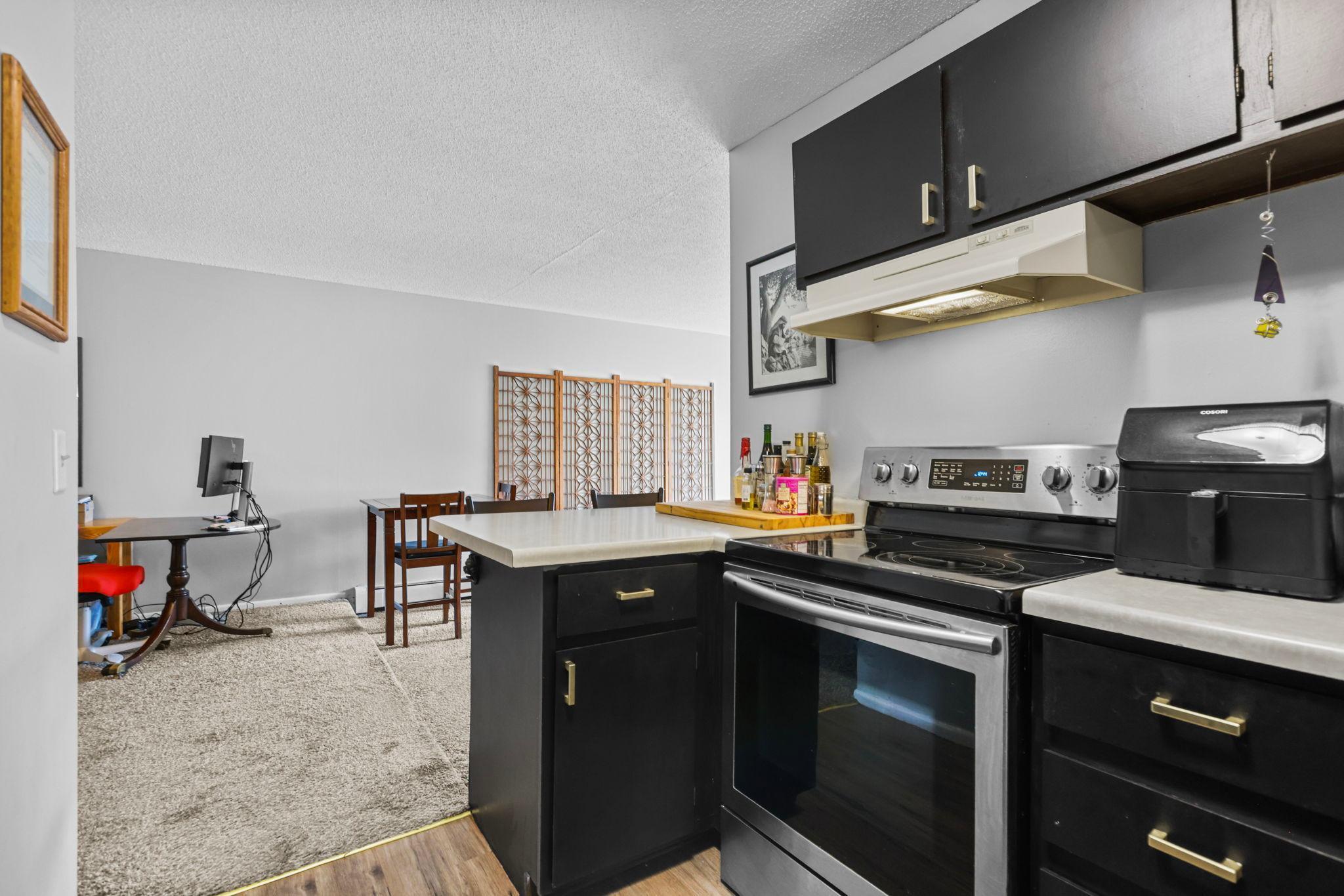 1601 N Innsbruck Drive Unit: 353