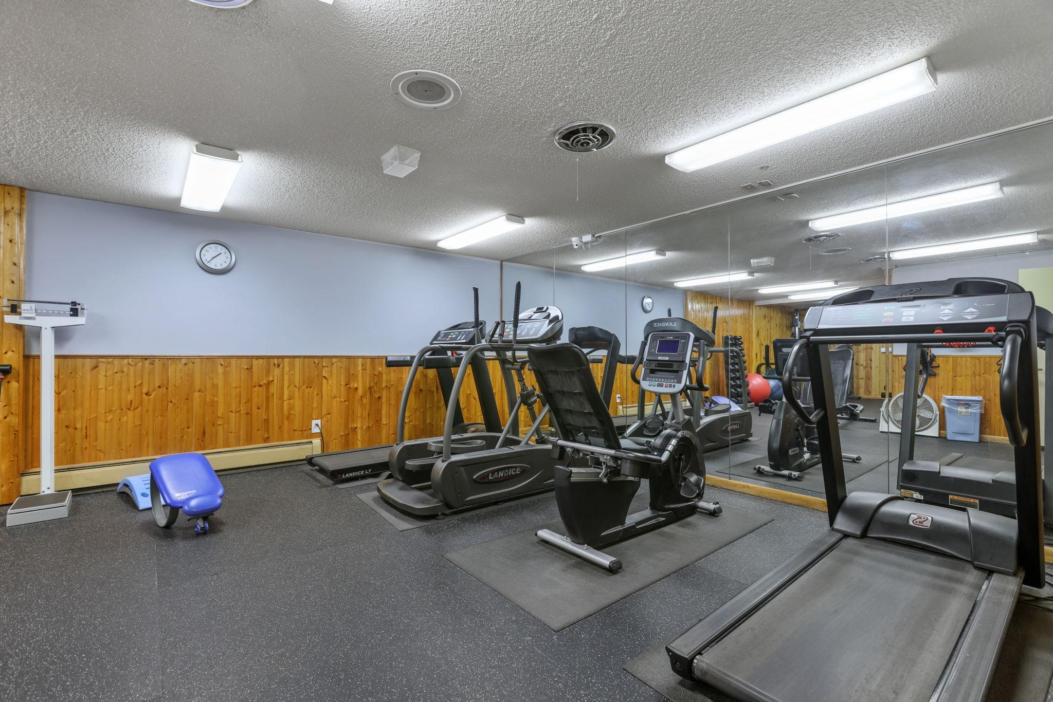 1601 N Innsbruck Drive Unit: 353