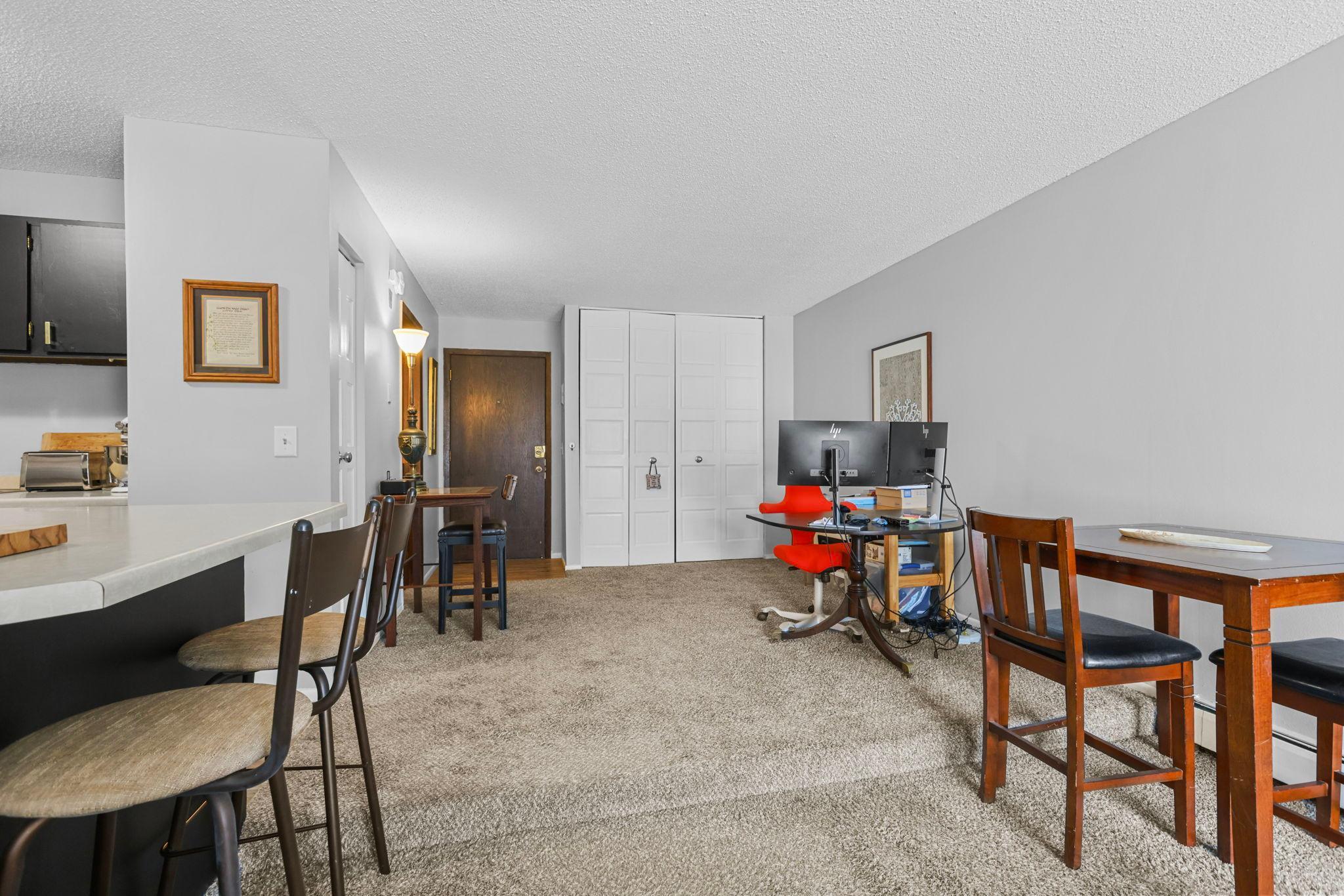 1601 N Innsbruck Drive Unit: 353