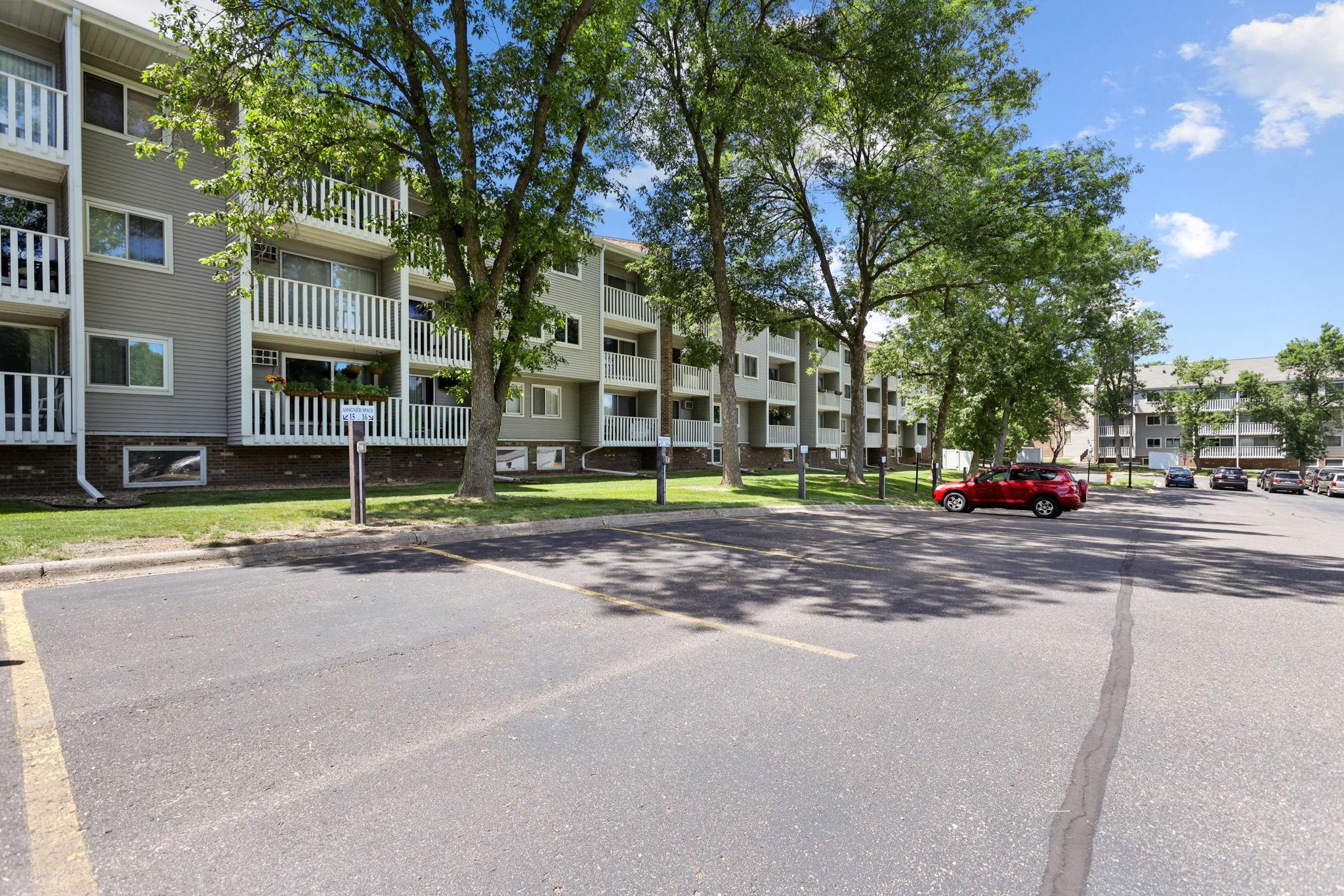 1601 N Innsbruck Drive Unit: 353