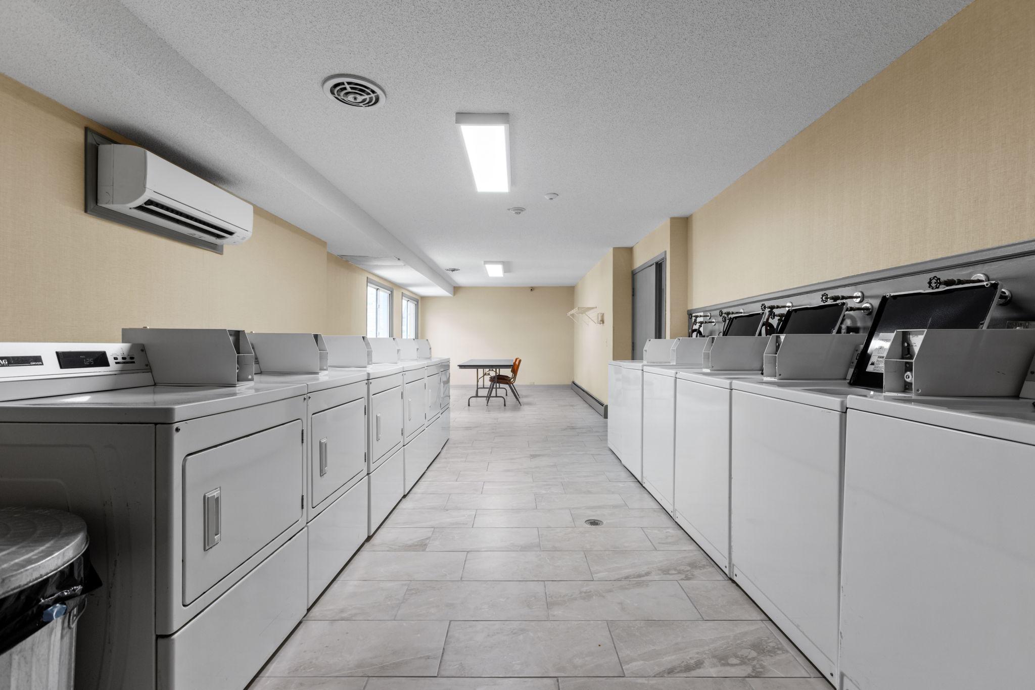 1601 N Innsbruck Drive Unit: 353