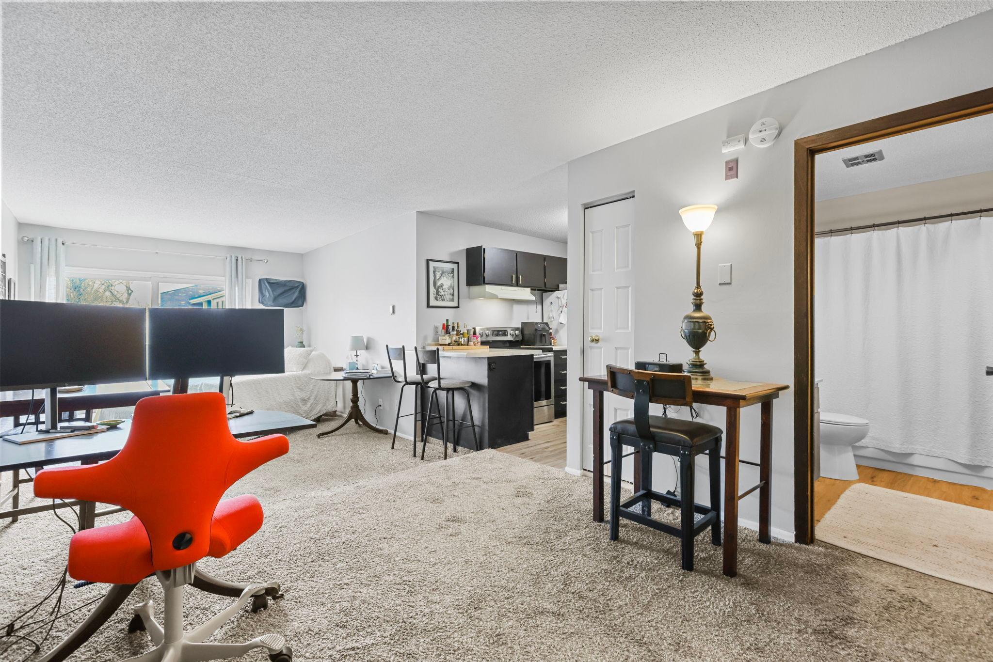 1601 N Innsbruck Drive Unit: 353