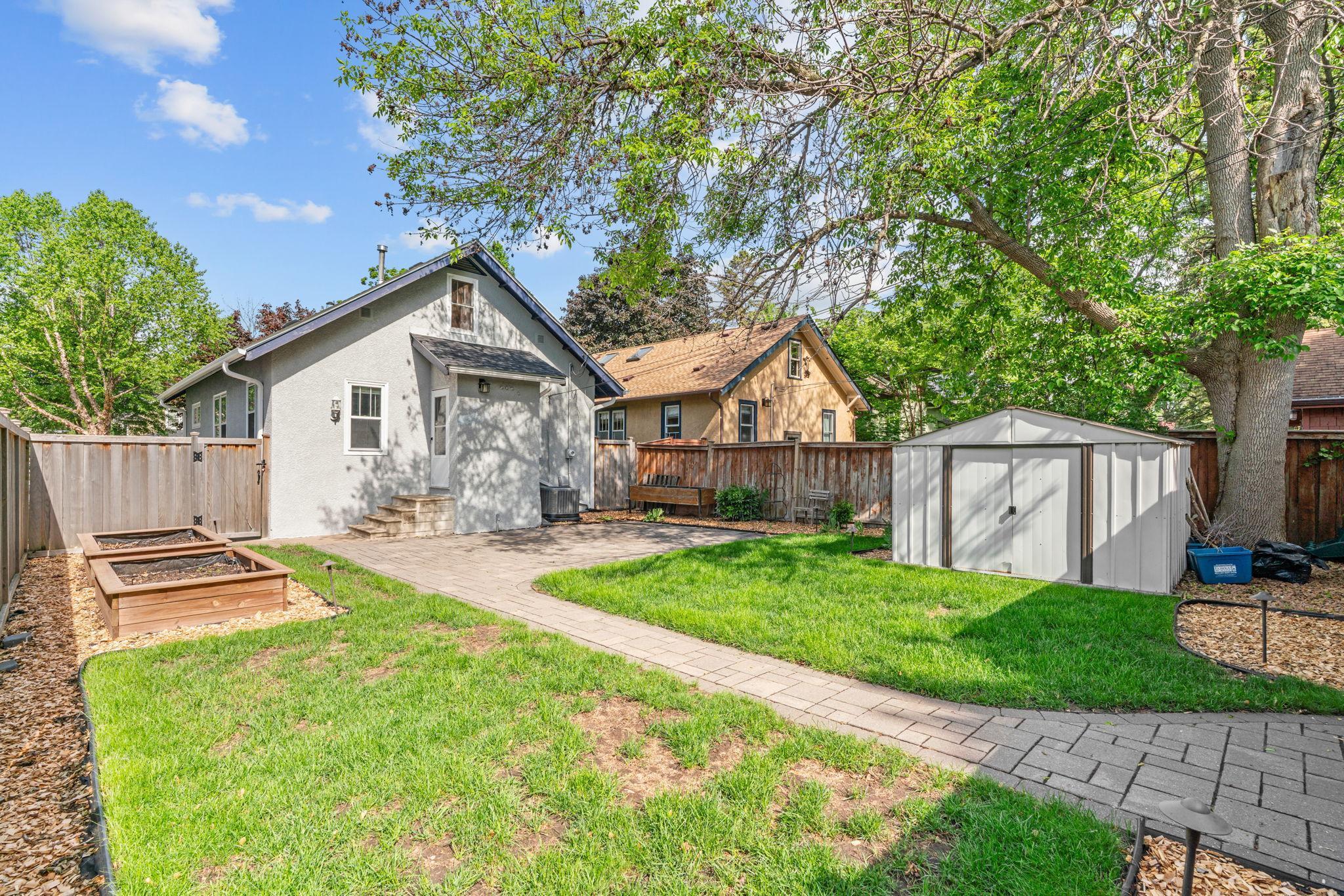 342 Warwick Street