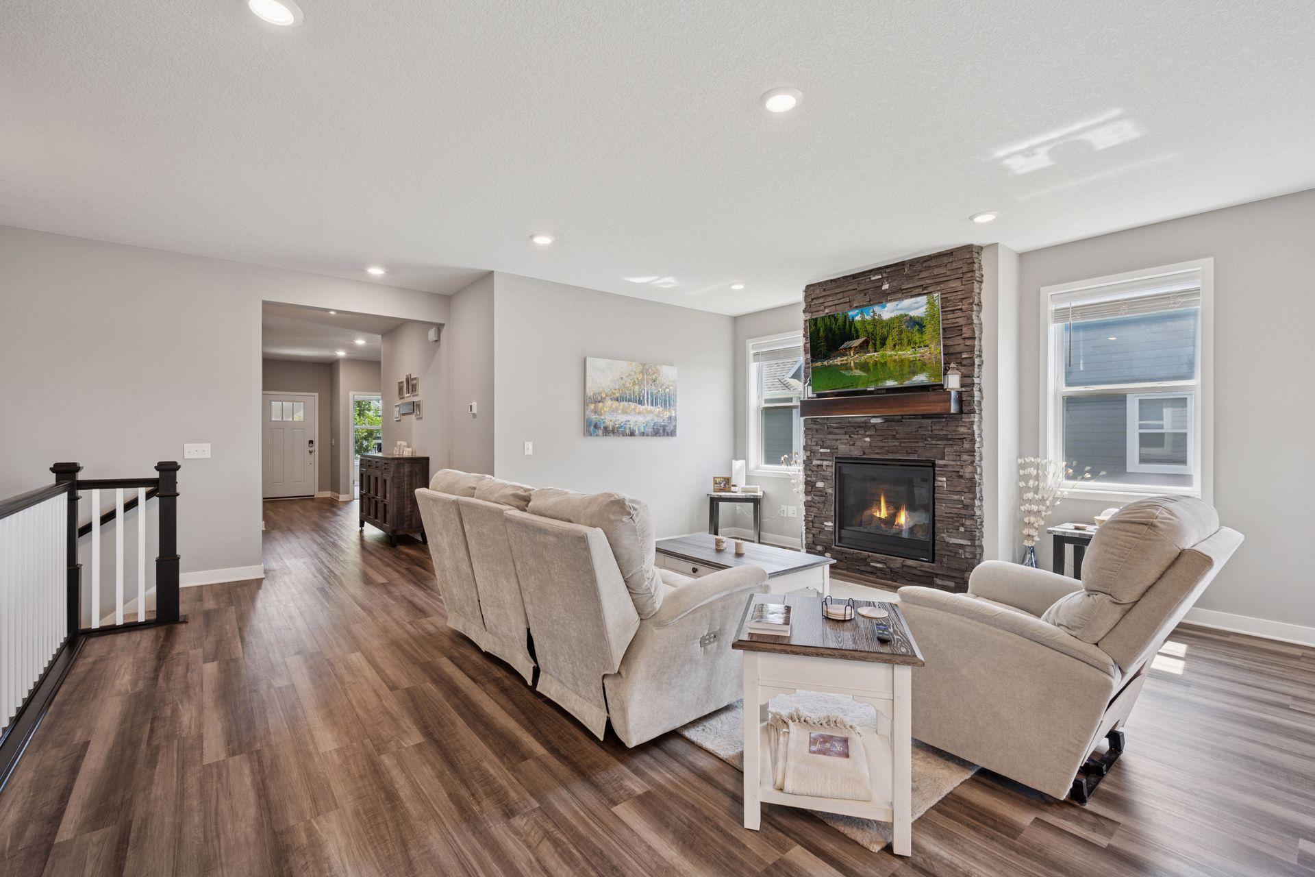 14660 109th Avenue N