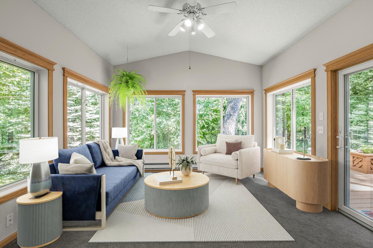 10426 Hidden Oaks Lane N