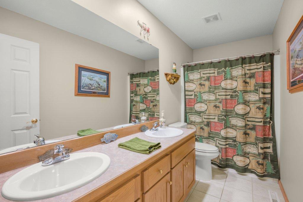 10426 Hidden Oaks Lane N