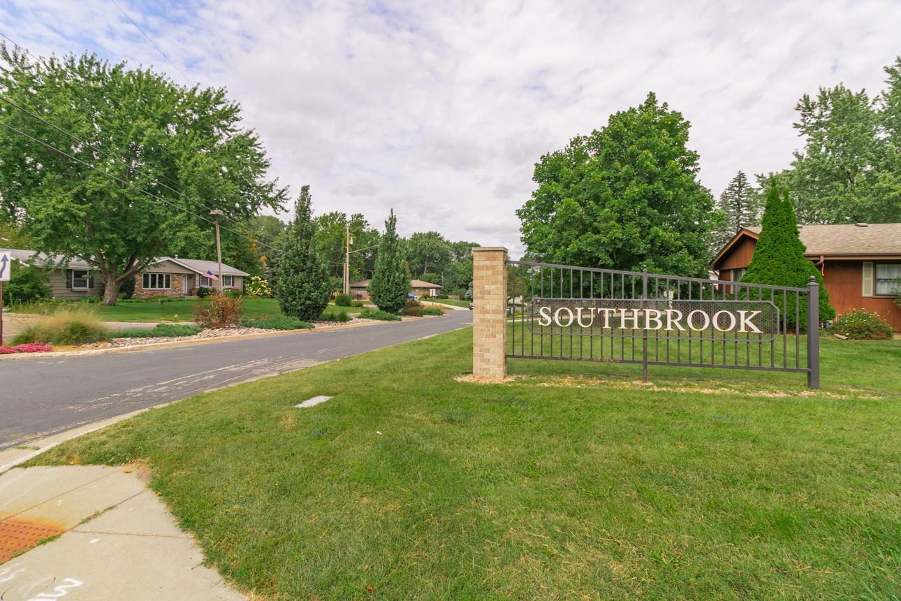 9632 Vincent Avenue S