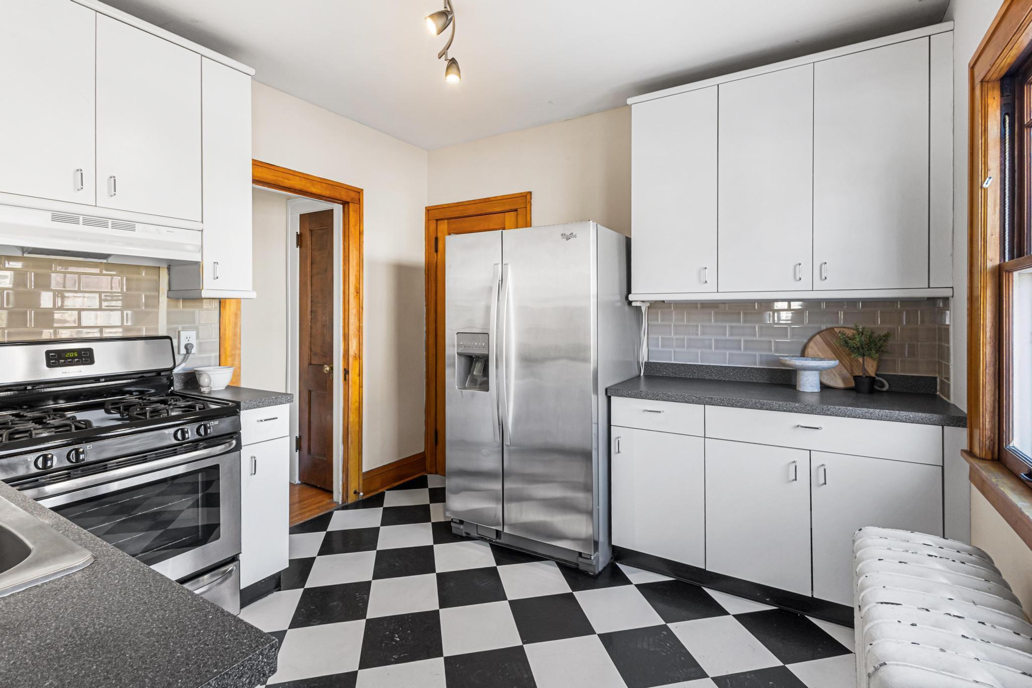 5000 Newton Avenue S