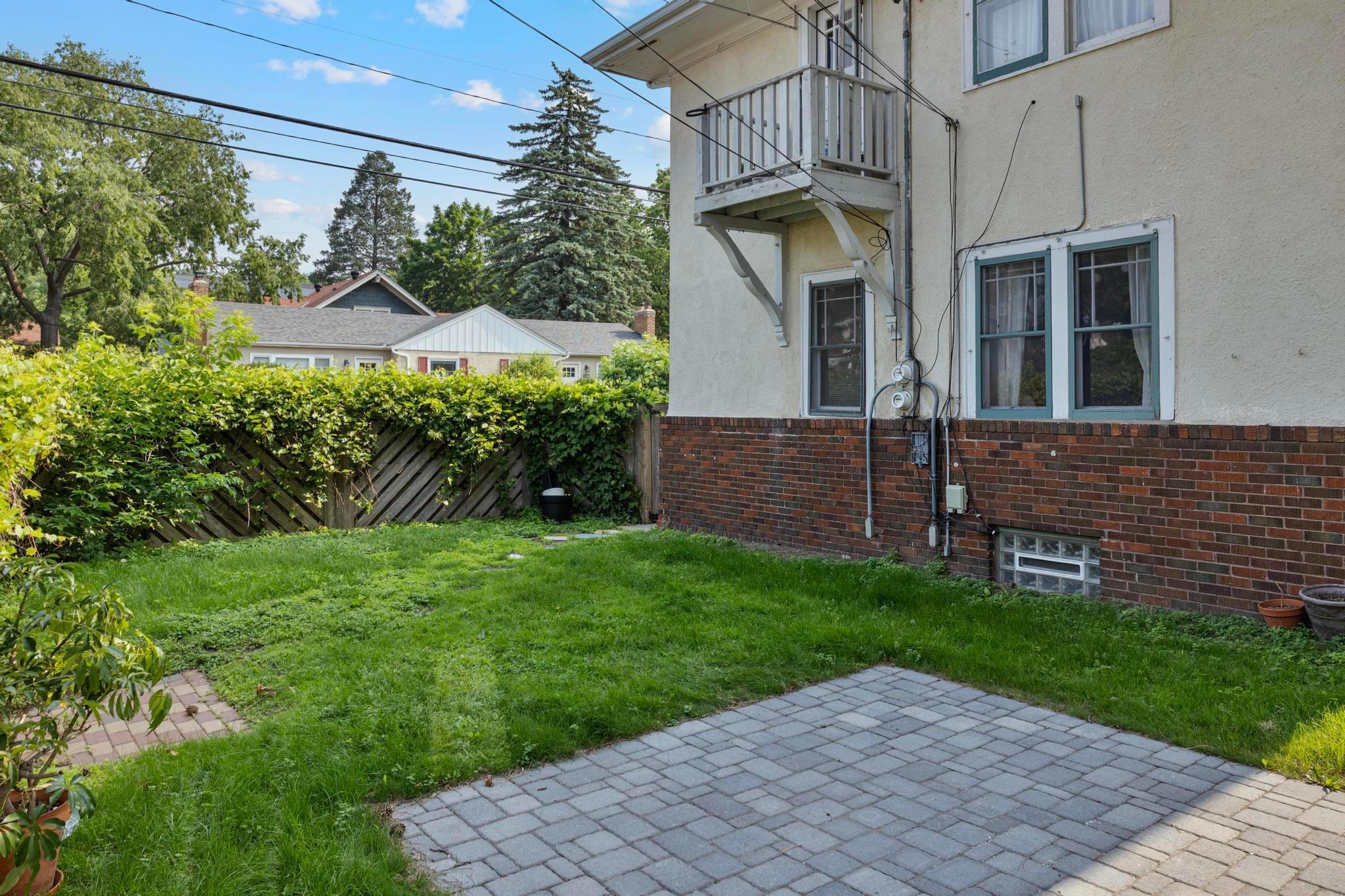 5000 Newton Avenue S