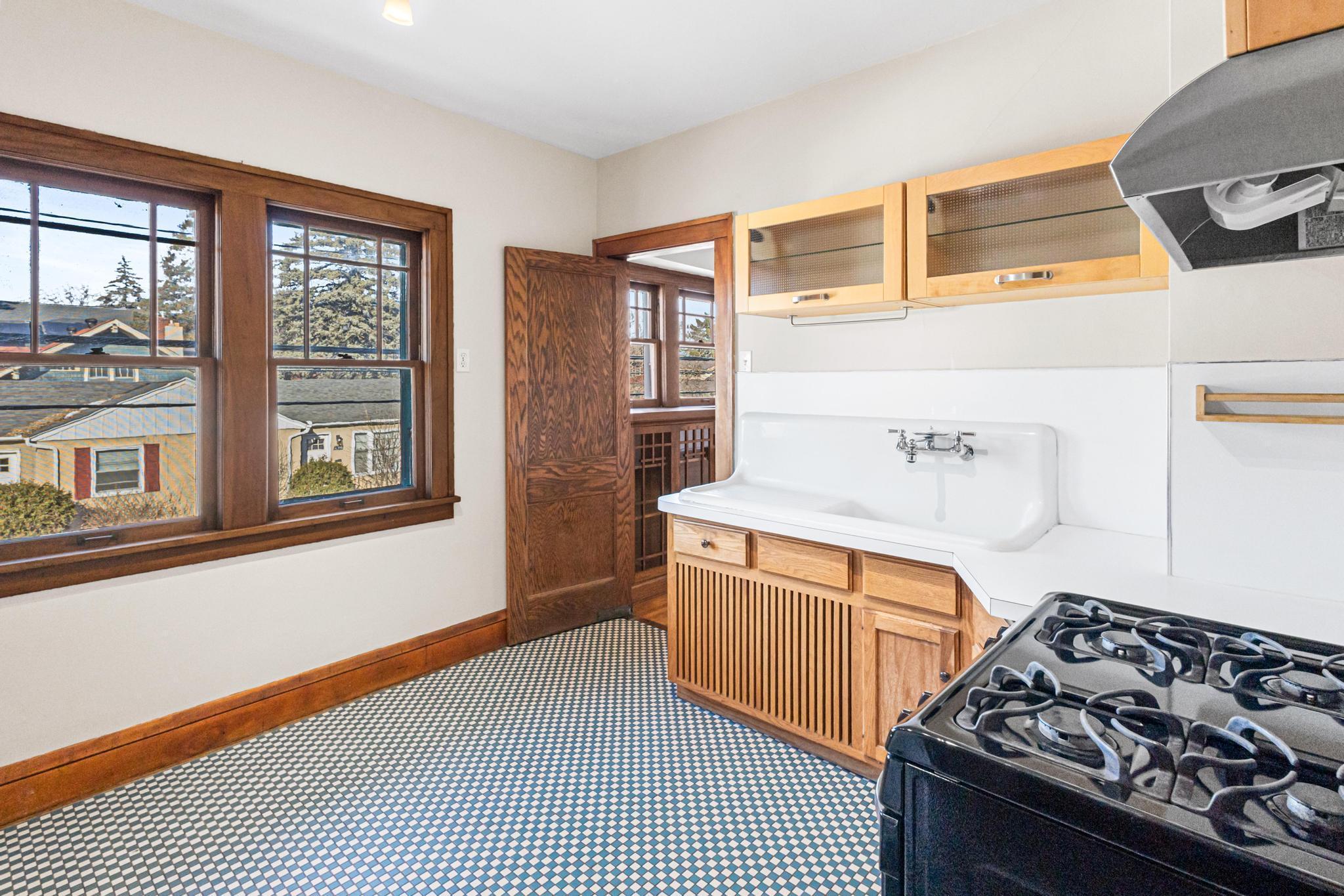 5000 Newton Avenue S