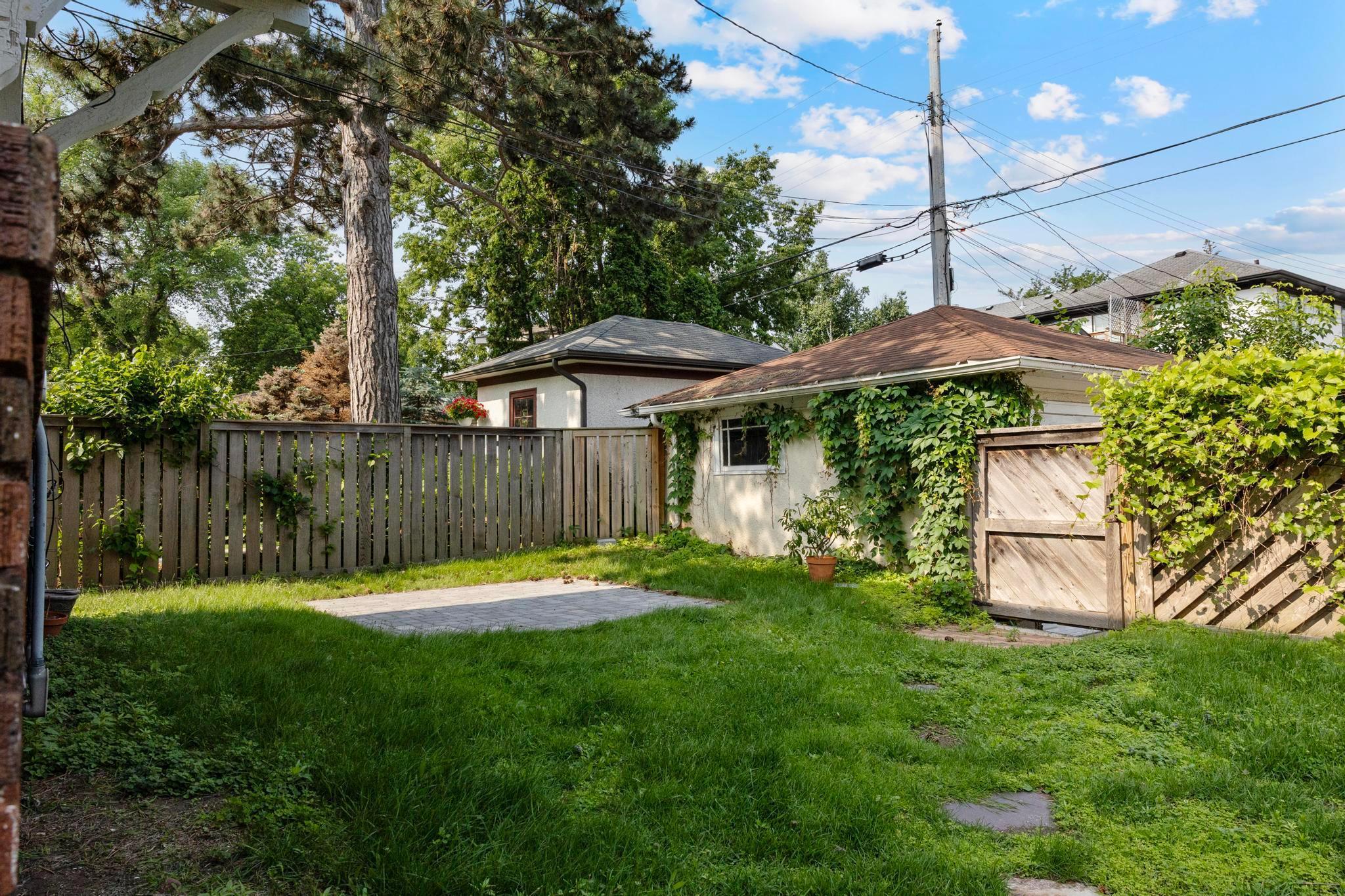 5000 Newton Avenue S