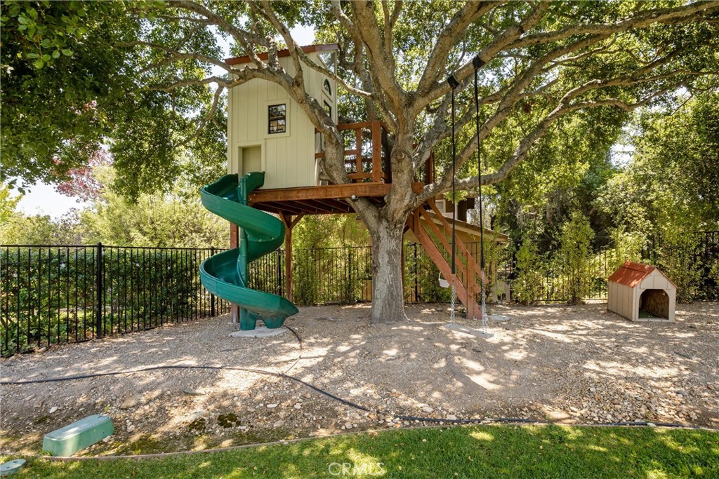 613 Avenida De Diamante