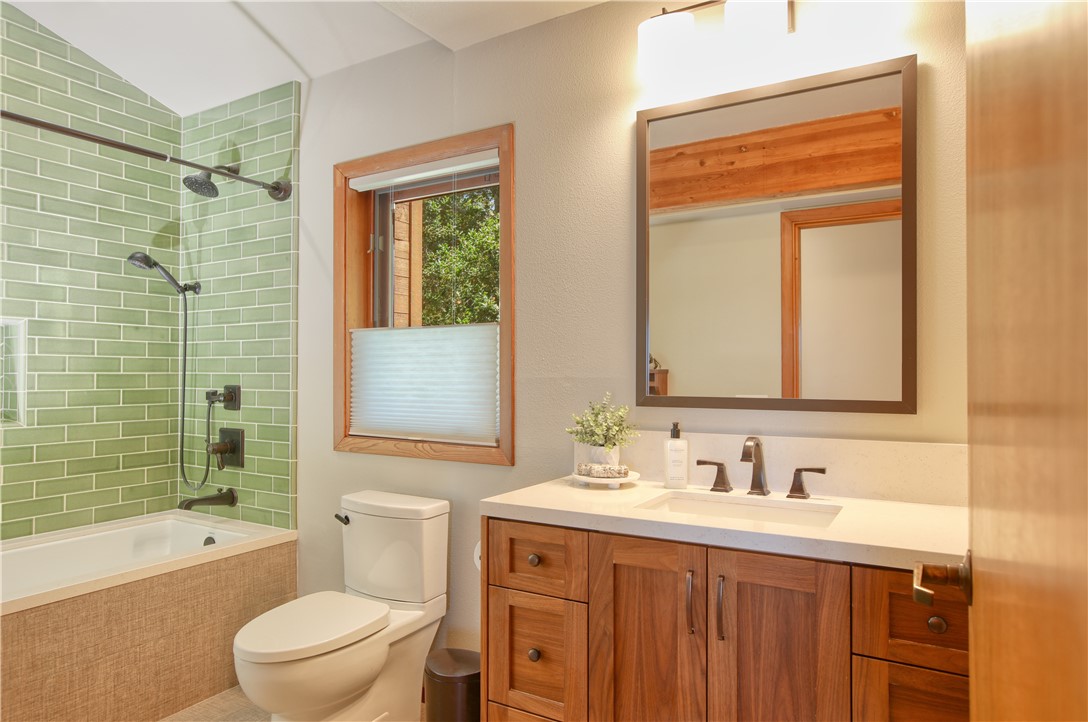 1655 Chesapeake Place