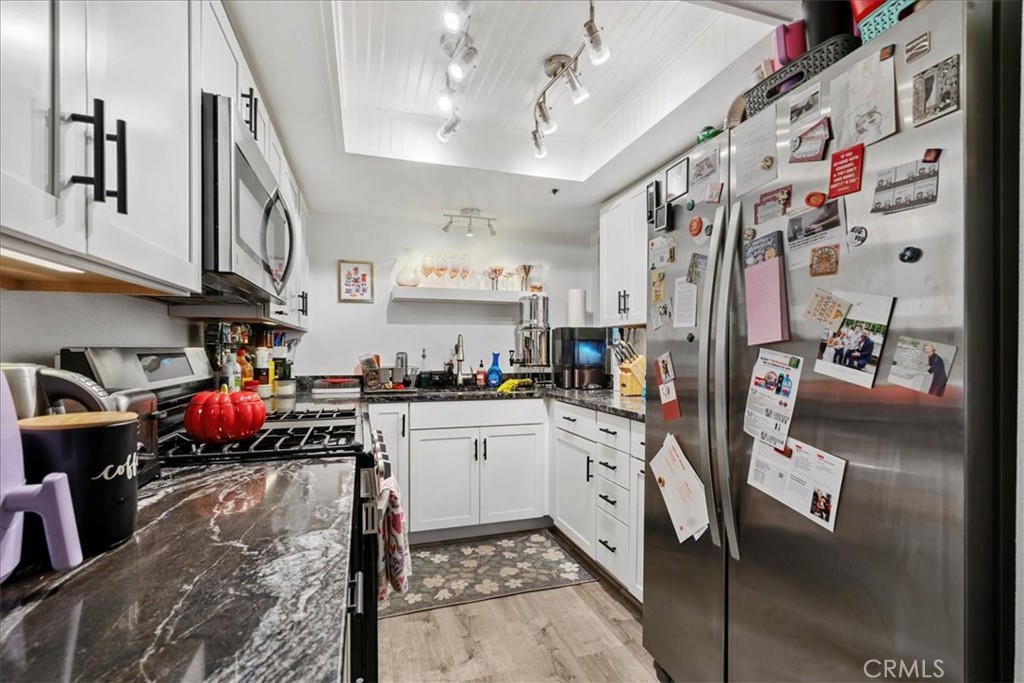 2220 Exposition Drive 53