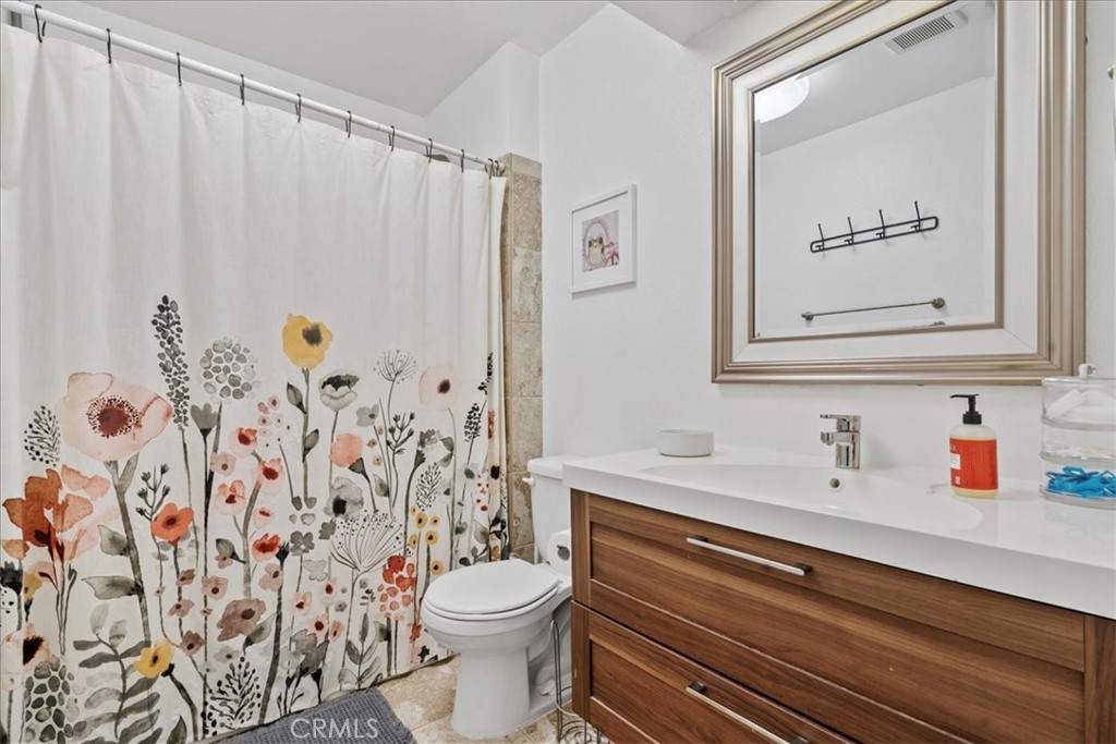 2220 Exposition Drive 53