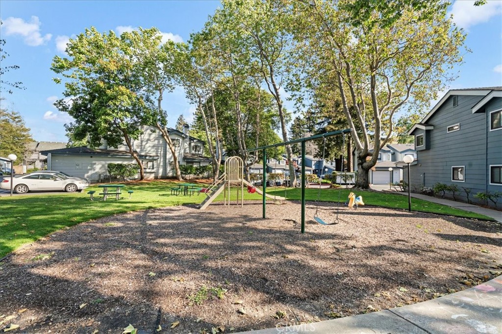 2220 Exposition Drive 53